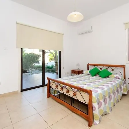 Ferienvilla Av6 By Interhome Case de vacanță *