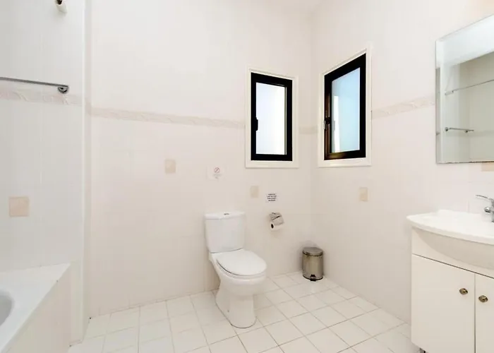 Ferienvilla Av6 By Interhome Protaras