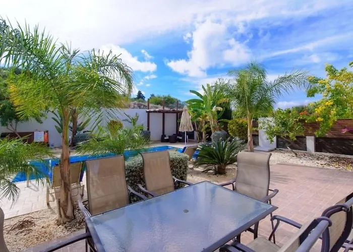 Semesterbostad Ferienvilla Av6 By Interhome *